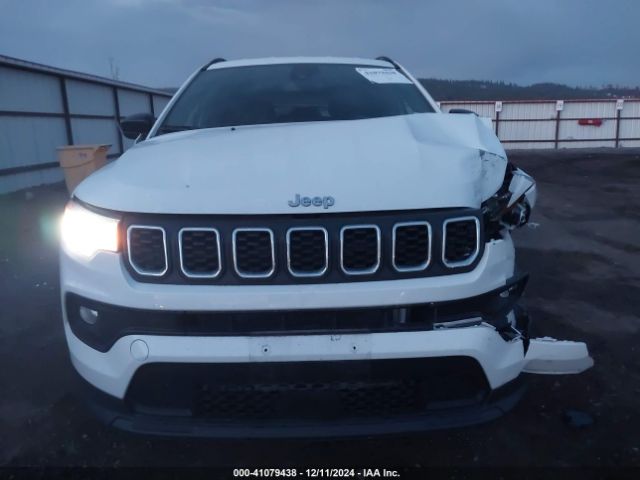 3C4NJDBN7RT118128 Jeep Compass Latitude 4x4