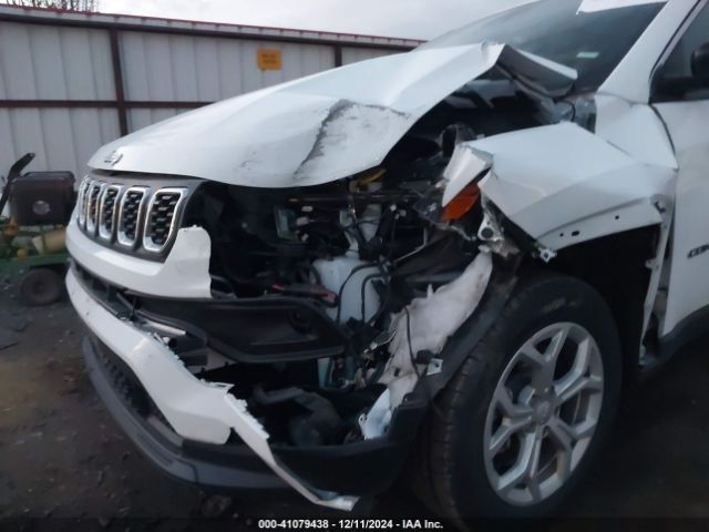 3C4NJDBN7RT118128 Jeep Compass Latitude 4x4