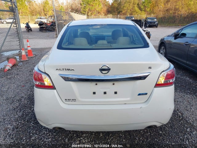 Nissan Altima 2.5 S 2014 1N4AL3AP9EN385535 Image 16
