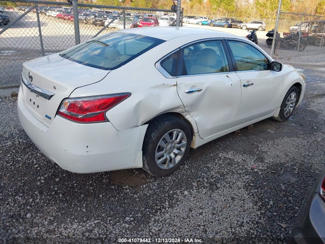 1N4AL3AP9EN385535 Nissan Altima 2.5 S