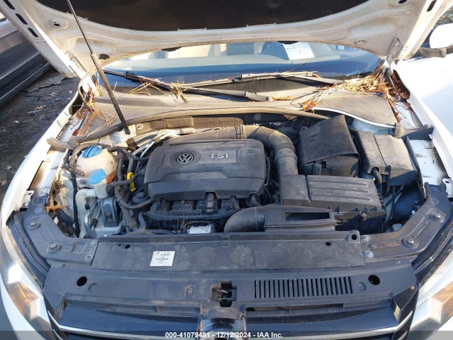 1VWBS7A31EC081162 Volkswagen Passat 1.8t Se