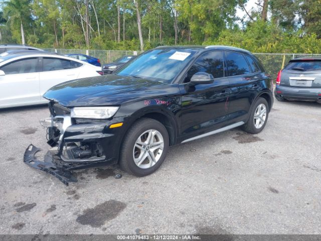WA1ANAFY6J2111628 Audi Q5 2.0t Premium/2.0t Tech Premium