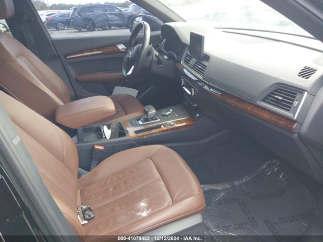 WA1ANAFY6J2111628 Audi Q5 2.0t Premium/2.0t Tech Premium