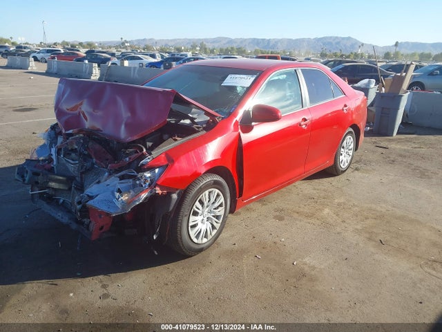 4T1BF1FK9EU852297 Toyota CAMRY L