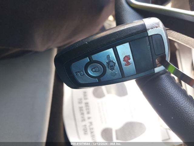 Ford FUSION SE 2019 3FA6P0HD1KR170115 Image 11