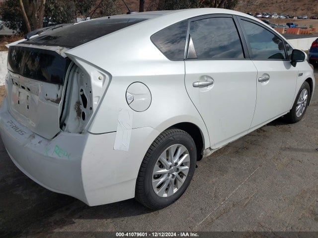 JTDKN3DP9F3073605 Toyota PRIUS PLUG-IN