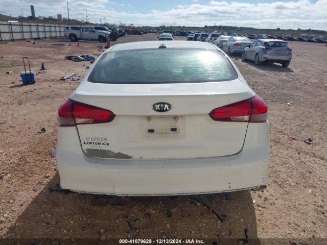 3KPFK4A78HE077922 KIA FORTE LX