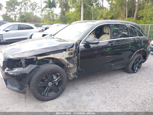 WDC0G4JB0KV144845 Mercedes-Benz GLC 300