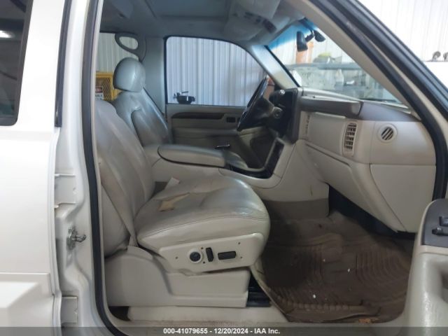 2006 CADILLAC ESCALADE ESV 3GYFK66N76G230546 Photo 4