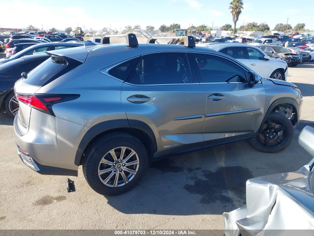 JTJAJRDZ5L2129081 Lexus NX 300H