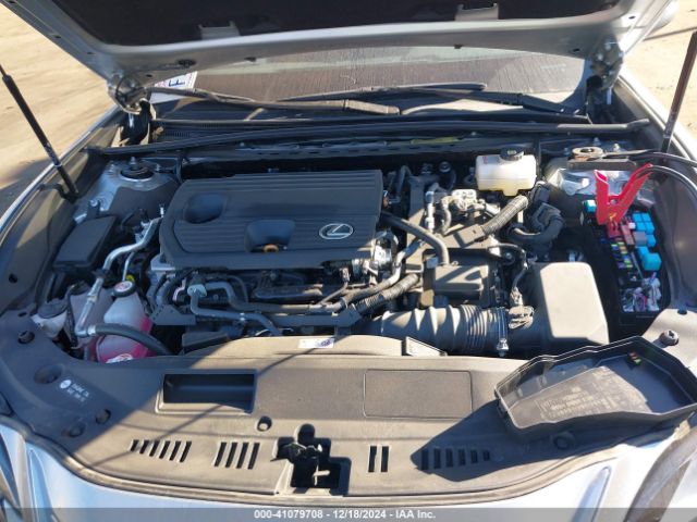 58ADA1C10PU033581 Lexus ES 300H