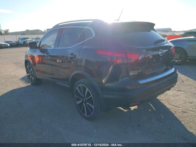 JN1BJ1CR9JW253261 Nissan Rogue Sport Sl