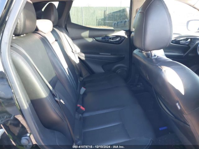 JN1BJ1CR9JW253261 Nissan Rogue Sport Sl
