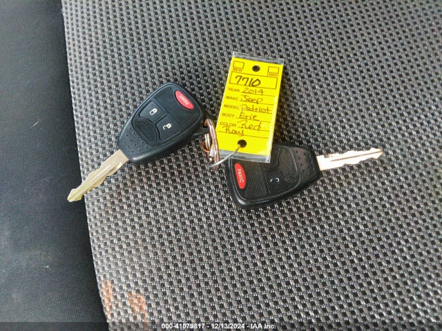 1C4NJPBA3ED818758 Jeep Patriot Altitude