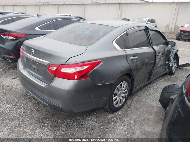 Nissan Altima 2.5 S 2017 1N4AL3AP8HN347377 Image 4