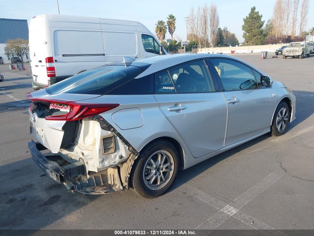 JTDKARFP1J3091343 Toyota Prius Prime Plus