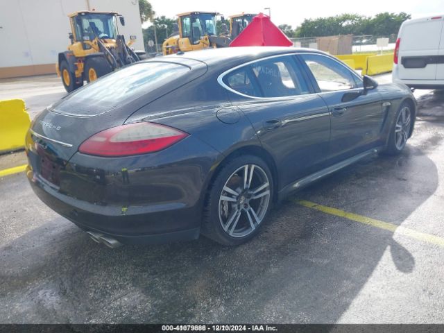 2011 PORSCHE PANAMERA WP0AB2A72BL061874 Photo 3