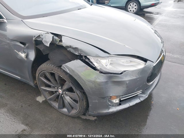 2013 TESLA MODEL S 5YJSA1CG5DFP06411 Photo 5