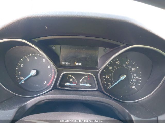 1FADP3F25FL228645 Ford FOCUS SE