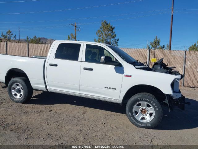 3C6UR5CJ5LG100739 RAM 2500 Tradesman  4x4 6'4 Box