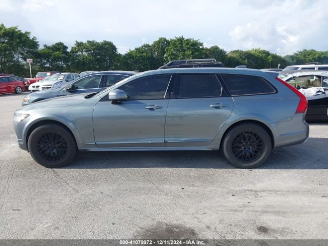 YV4A22NLXH1008266 Volvo V90 Cross Country T6