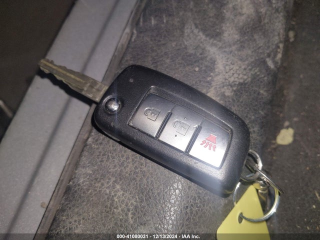 Nissan ROGUE S 2018 5N1AT2MV6JC758367 Image 11