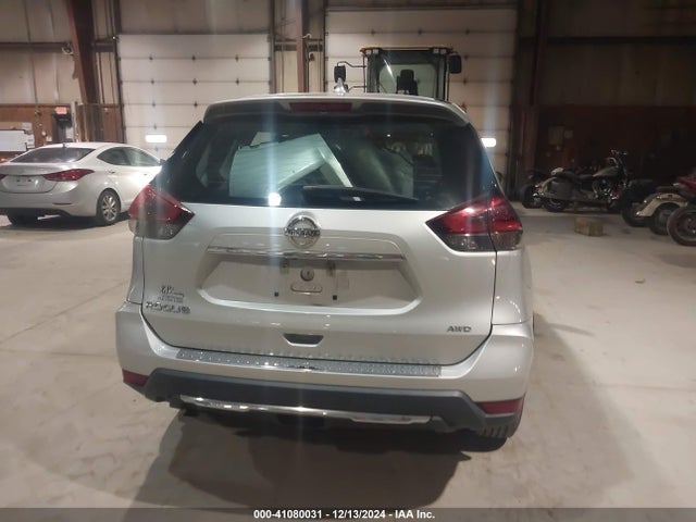Nissan ROGUE S 2018 5N1AT2MV6JC758367 Image 17