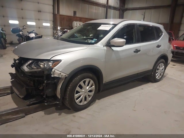 Nissan ROGUE S 2018 5N1AT2MV6JC758367 Image 2