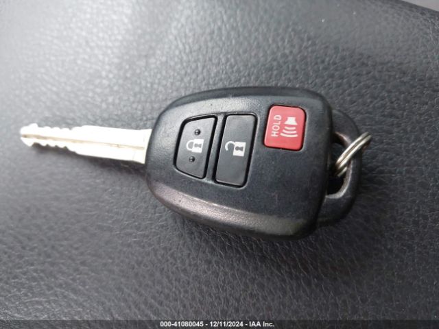 5TFAZ5CN1MX109272 Toyota Tacoma Sr5 V6