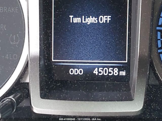 5TFAZ5CN1MX109272 Toyota Tacoma Sr5 V6