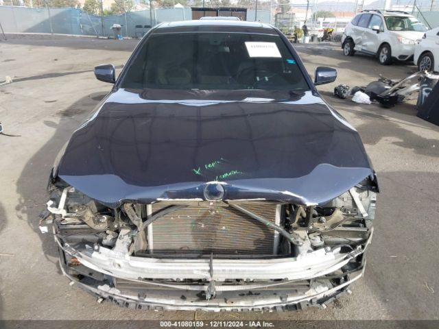 WBAJA5C32HG897018 BMW 530I