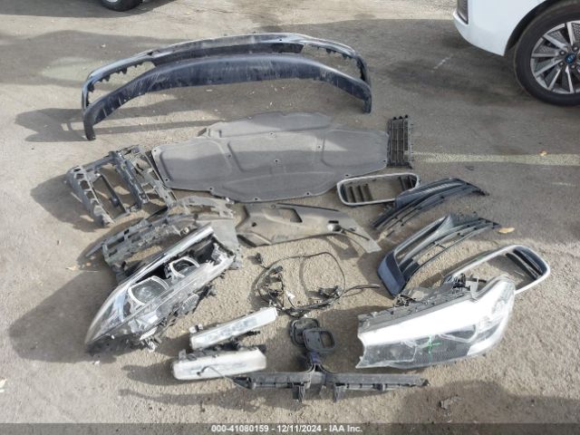 WBAJA5C32HG897018 BMW 530I