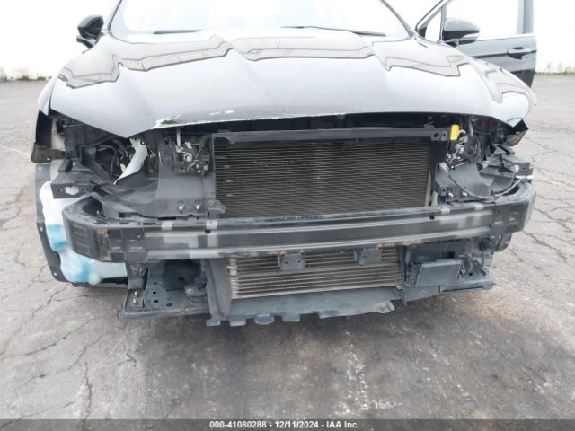 3FA6P0LU9JR140480 Ford Fusion Hybrid Se