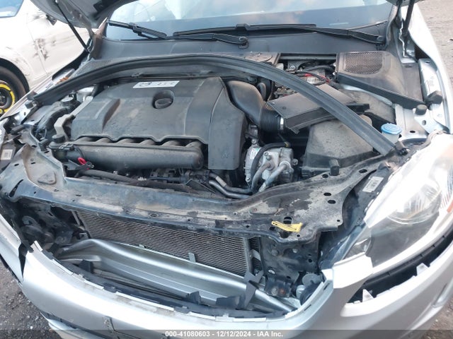 YV4902DZ4E2513370 Volvo Xc60 T6 R-design Premier Plus