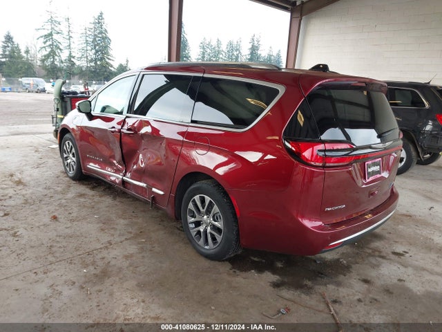 Chrysler Pacifica Hybrid Pinnacle 2023 2C4RC1N79PR589205 Image 3
