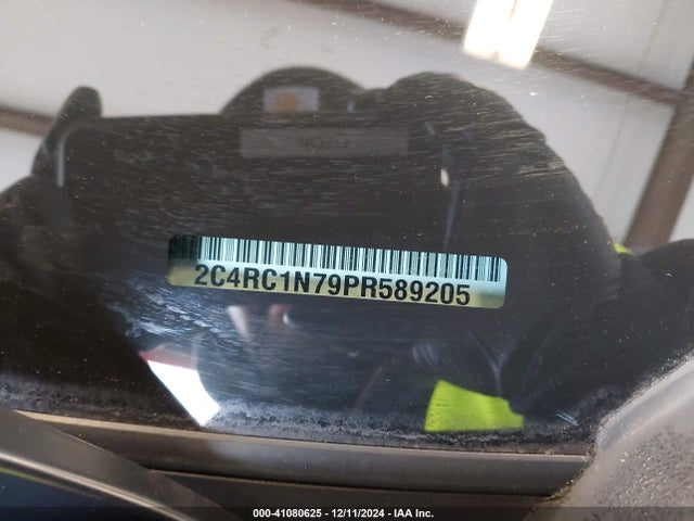 Chrysler Pacifica Hybrid Pinnacle 2023 2C4RC1N79PR589205 Image 9