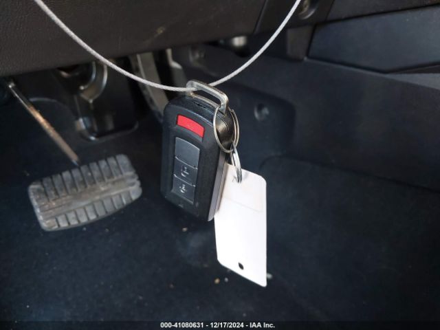 JA4AP3AW8HZ025895 Mitsubishi Outlander Sport 2.4 Se