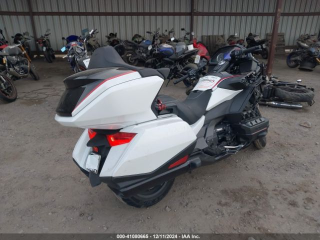 2024 HONDA GL1800 JH2SC7973RK600061 Photo 3