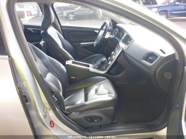 YV140MFK7F1354452 Volvo S60 T5 Premier