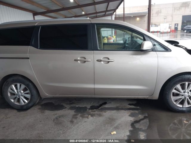 KNDMB5C19H6255400 KIA SEDONA LX