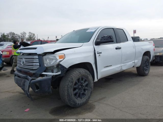 5TFUY5F13GX556313 Toyota Tundra Sr5 5.7l V8