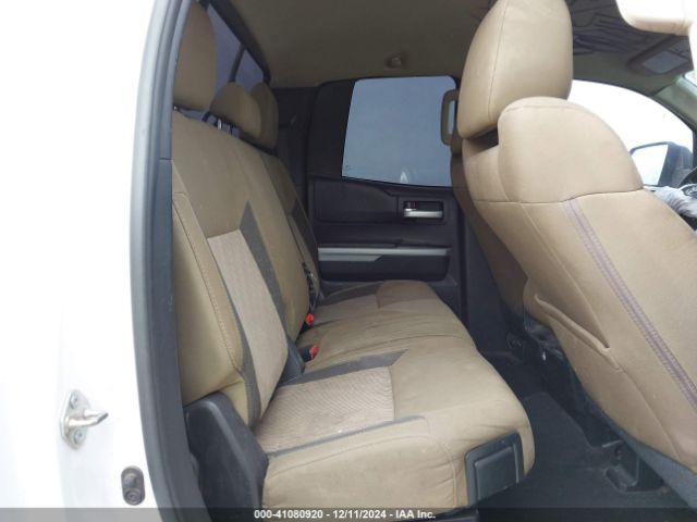 5TFUY5F13GX556313 Toyota Tundra Sr5 5.7l V8