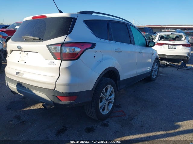 Ford ESCAPE SE 2018 1FMCU0GD5JUA54457 Image 4