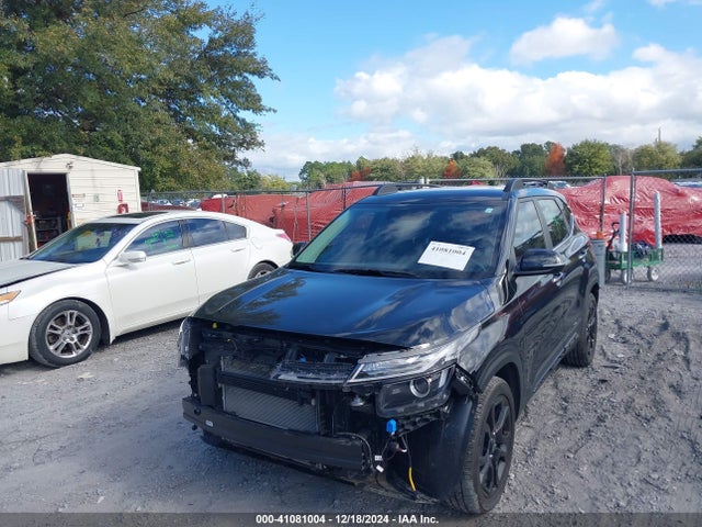 KIA Seltos X-line 2024 KNDEUCA71R7519456 Image 2