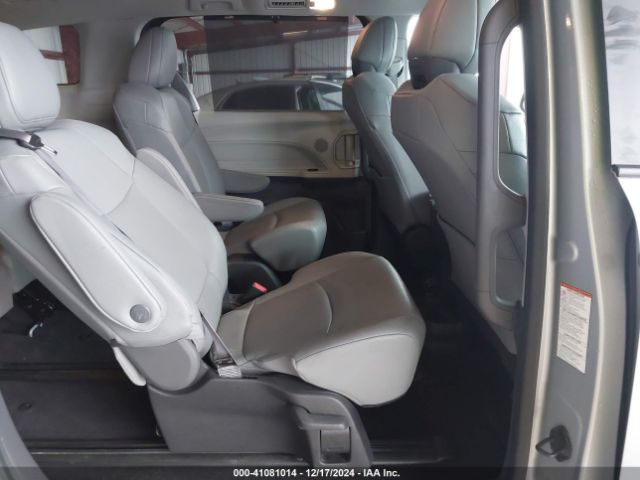 5TDYRKEC8RS188087 Toyota SIENNA XLE