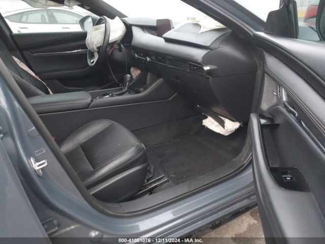 JM1BPBMM0P1602236 Mazda Mazda3 2.5 S Premium