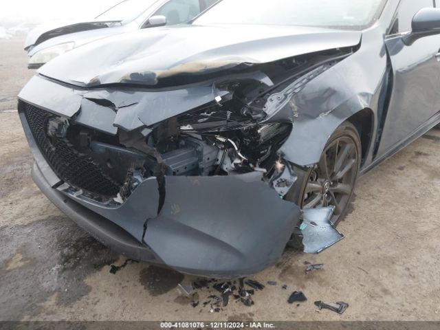JM1BPBMM0P1602236 Mazda Mazda3 2.5 S Premium
