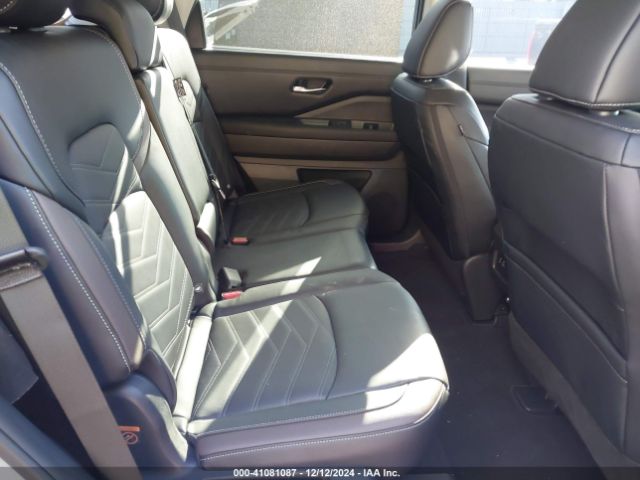 5N1DR3DJ7RC209593 Nissan Pathfinder Platinum 4wd