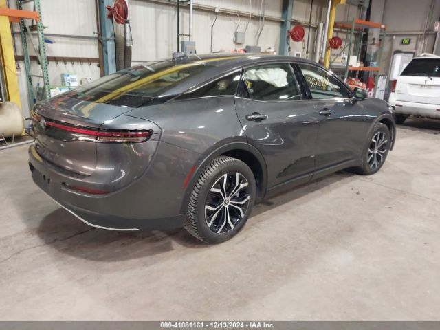 JTDAAAAF8P3001027 Toyota Crown Xle
