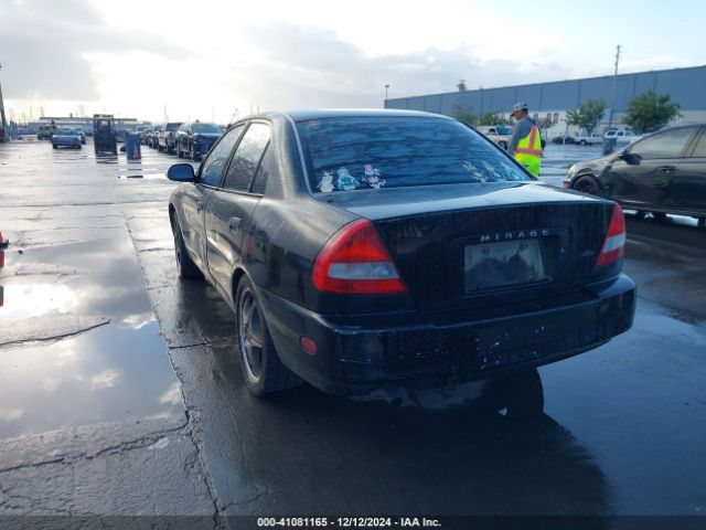 1998 MITSUBISHI MIRAGE JA3AY26A2WU033736 Photo 2